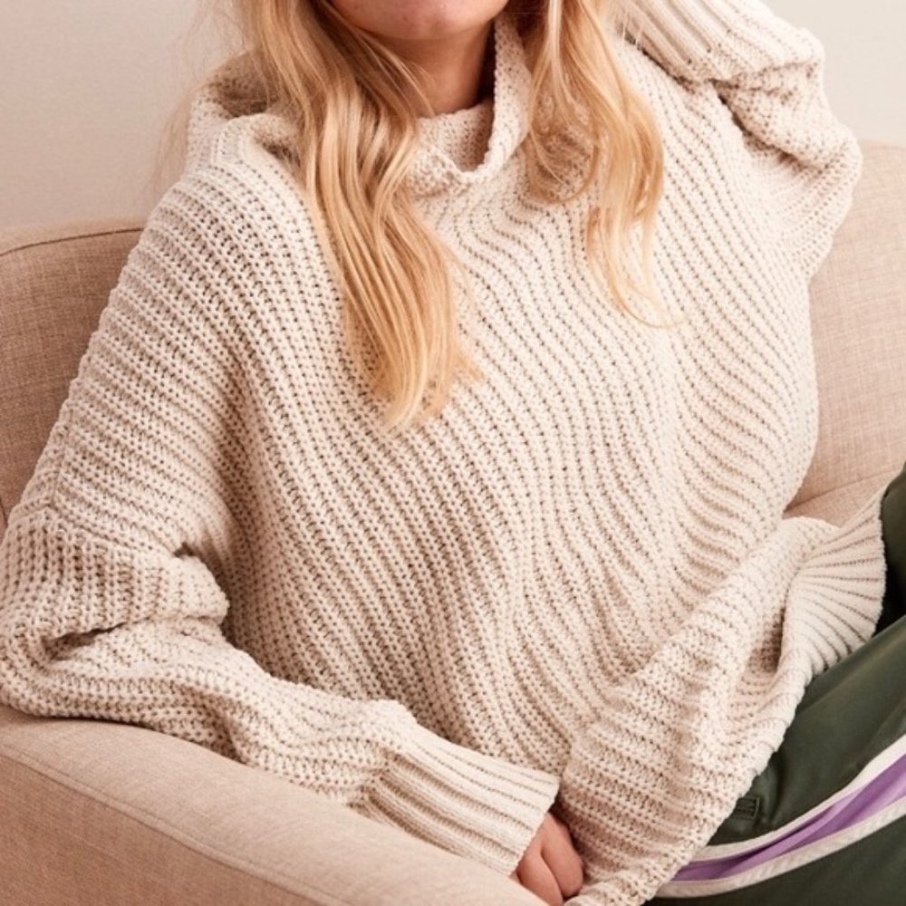Aerie chunky sweater